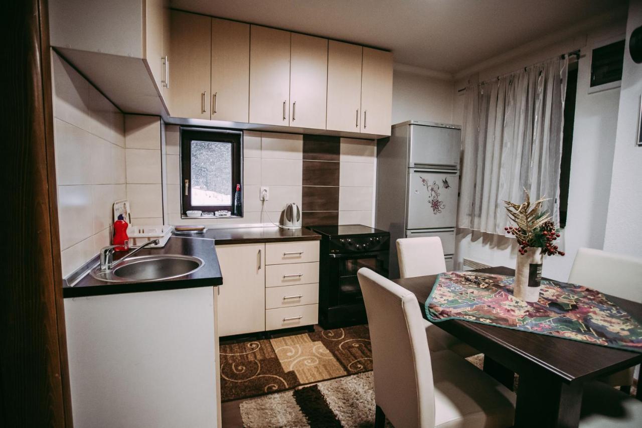 Apartment T&T ยาโฮรินา ภายนอก รูปภาพ